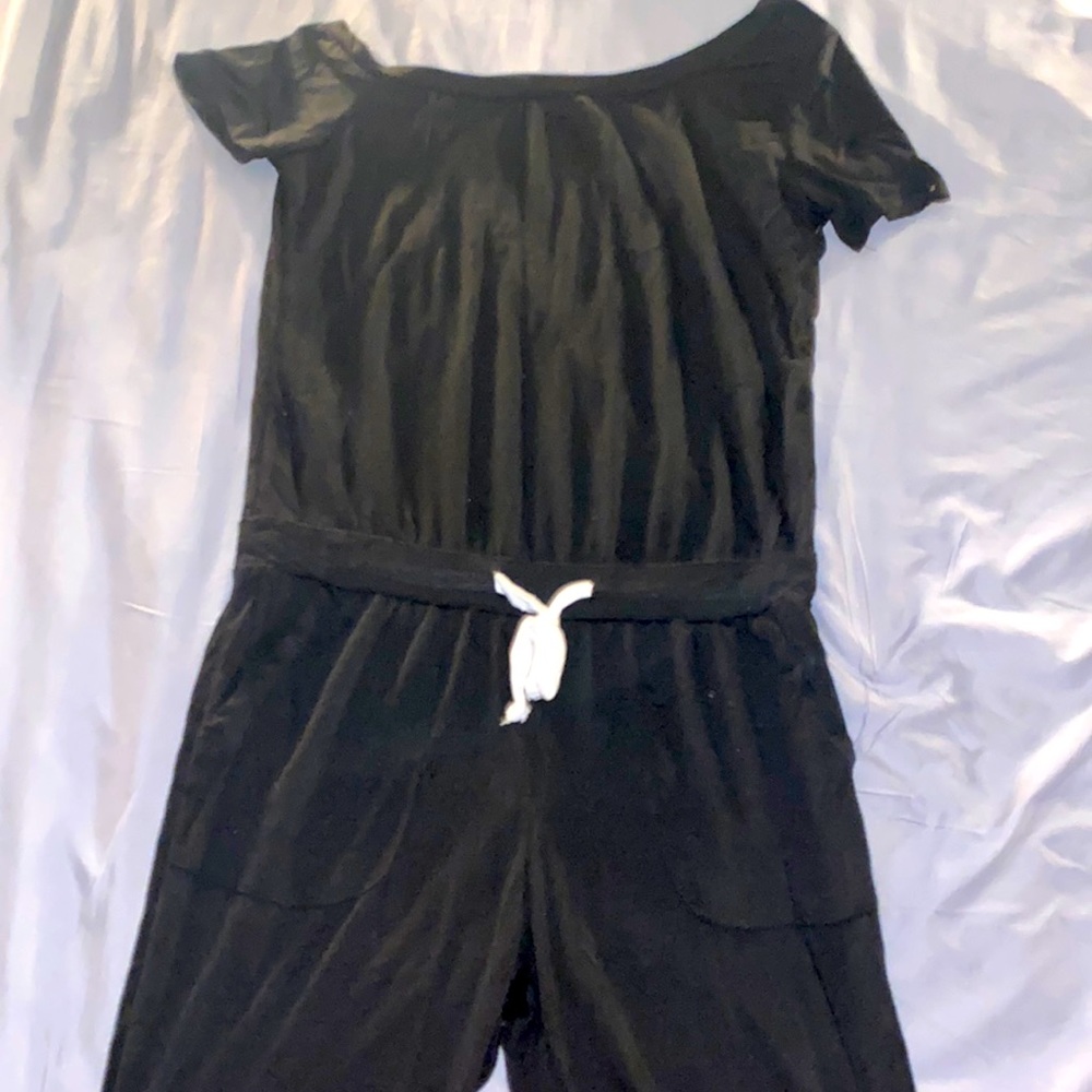 Off shoulder jumpsuit with pockets